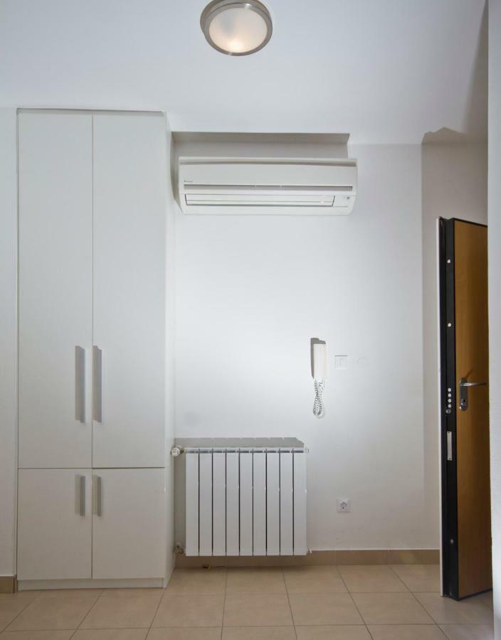Апартаменты Apartman Roko Шибеник Экстерьер фото